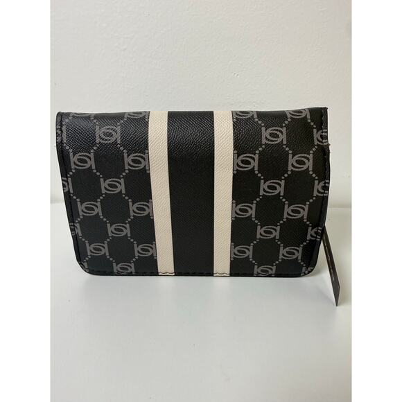 Paisley flap Bebe Los Angeles Crossbody/Clutch – Black & White – NWT - Picture 7 of 7